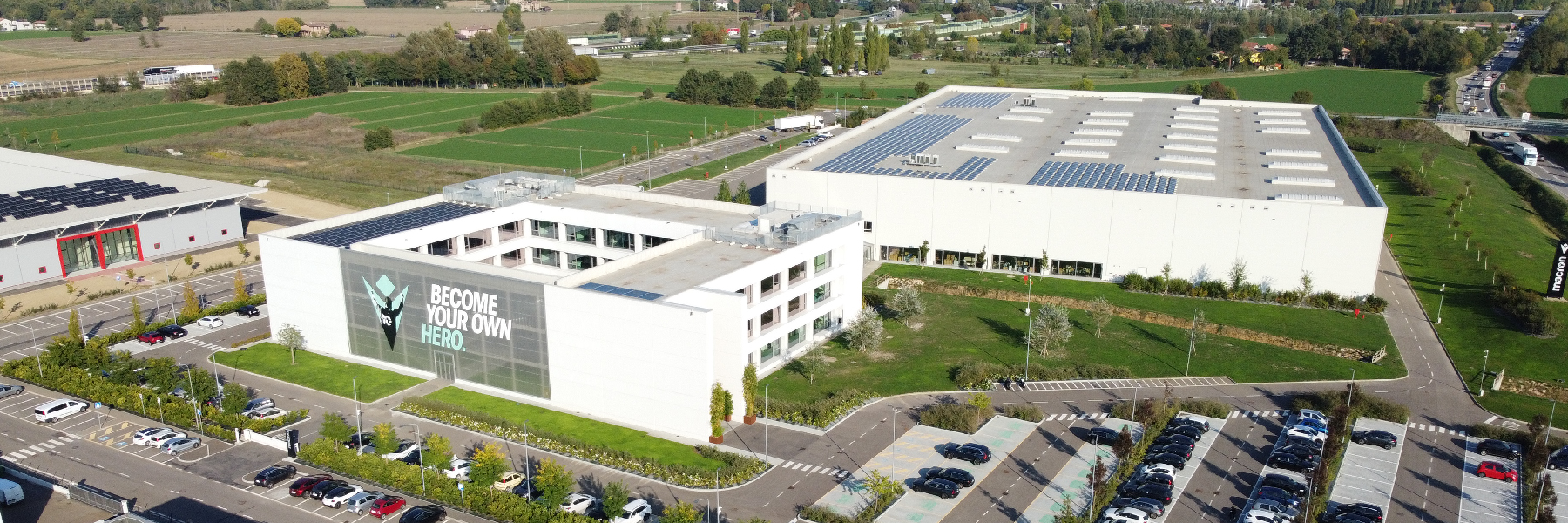 THE BOLOGNESE BRAND AT PADEL TREND EXPO